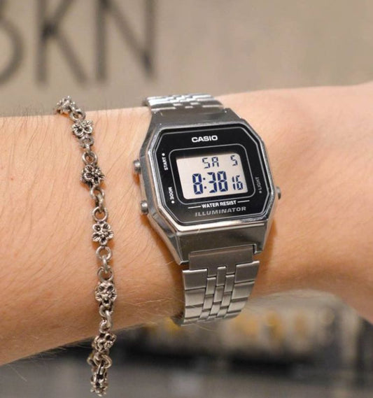 CASIO LA680WA-1DF