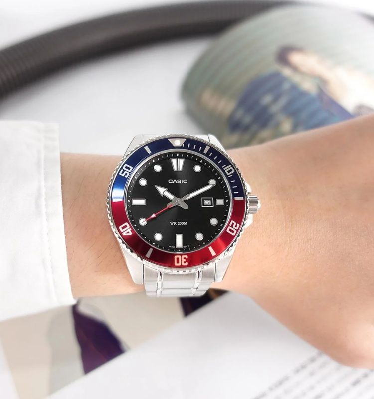 CASIO MDV-107D-1A3VDF