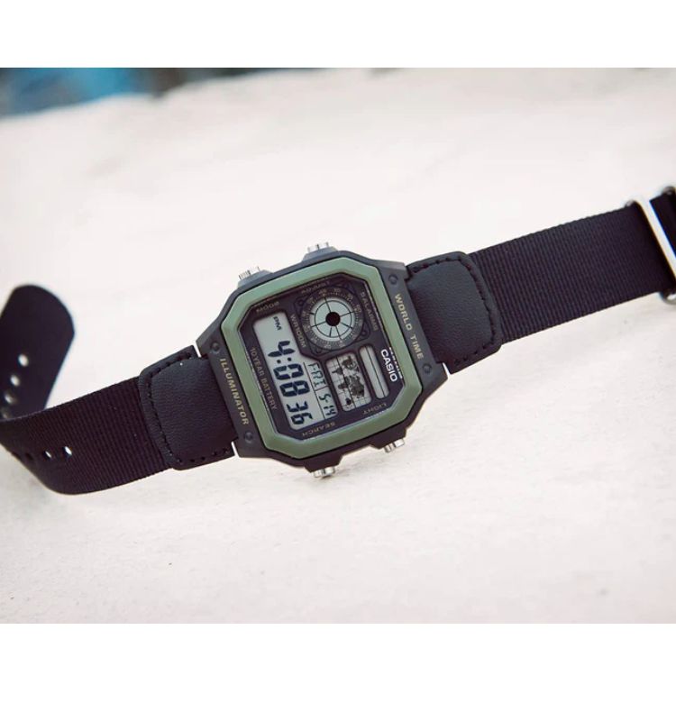 CASIO AE-1200WHB-1BVDF